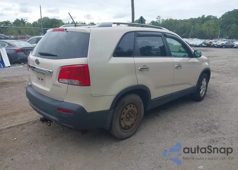 2011 Kia Sorento Lx z USA, uszkodzony, nr VIN 5XYKTDA19BG097226